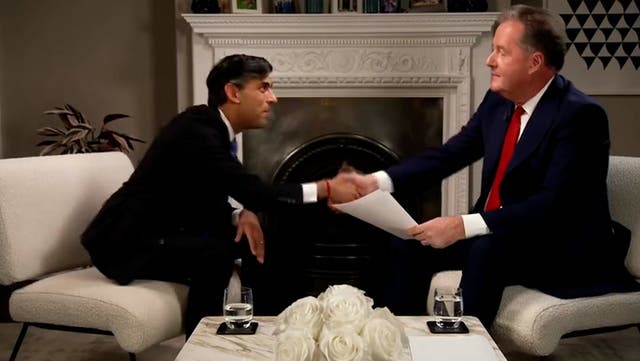 <p>Rishi Sunak and Piers Morgan bet £1,000 on Rwanda flights leaving before next election.</p>